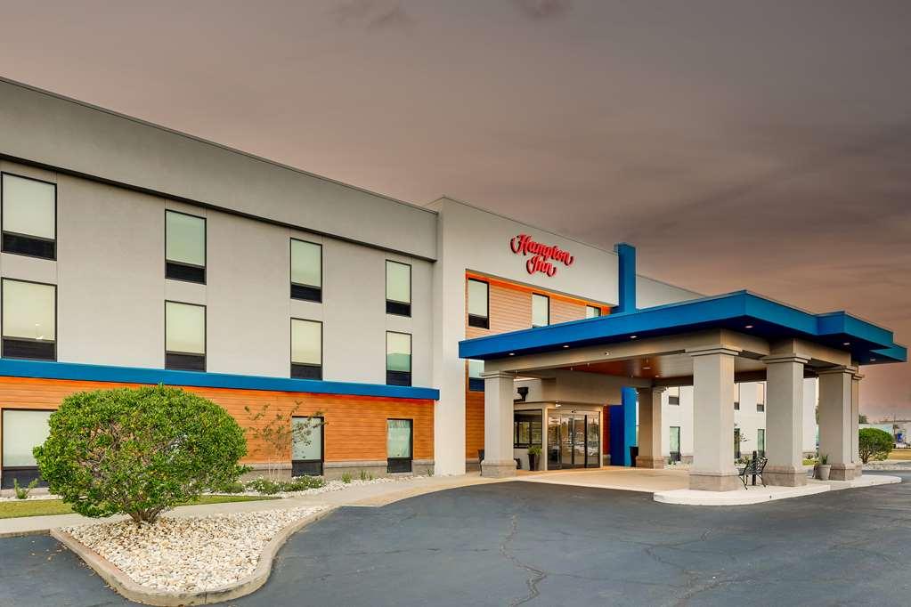 Hampton Inn 莫尔特里 外观 照片