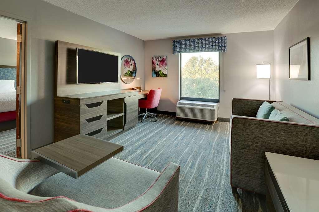 Hampton Inn 莫尔特里 客房 照片